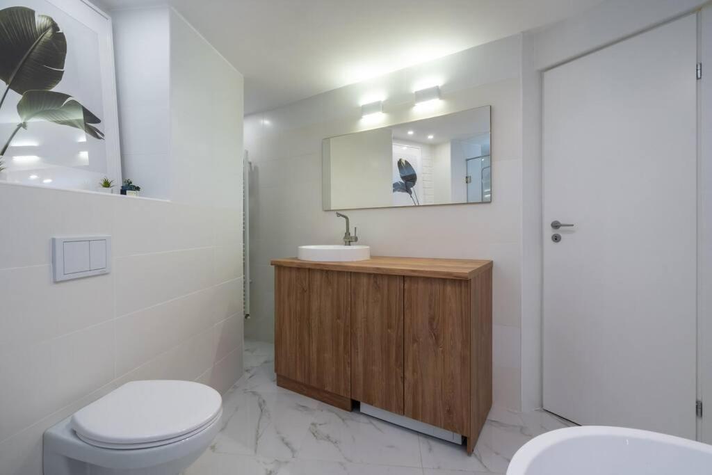 Stylish Apartament Magheru Бухарест Екстер'єр фото